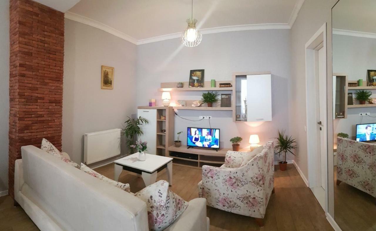 Mtatsminda Apartman Tbiliszi Kültér fotó